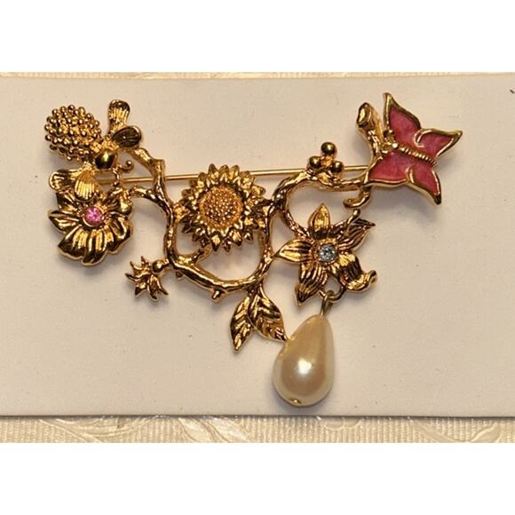 Vtg Avon Goldtone "Spring Garden" Brooch Bee And Butterfly Flowers EUC - Picture 1 of 7